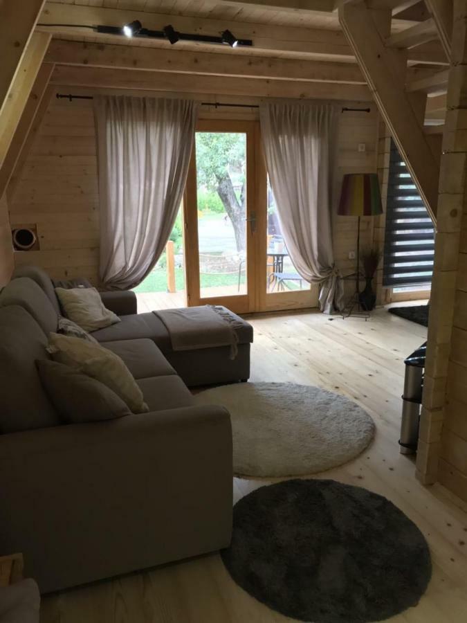 Apple House Villa เซทินเจ ภายนอก รูปภาพ